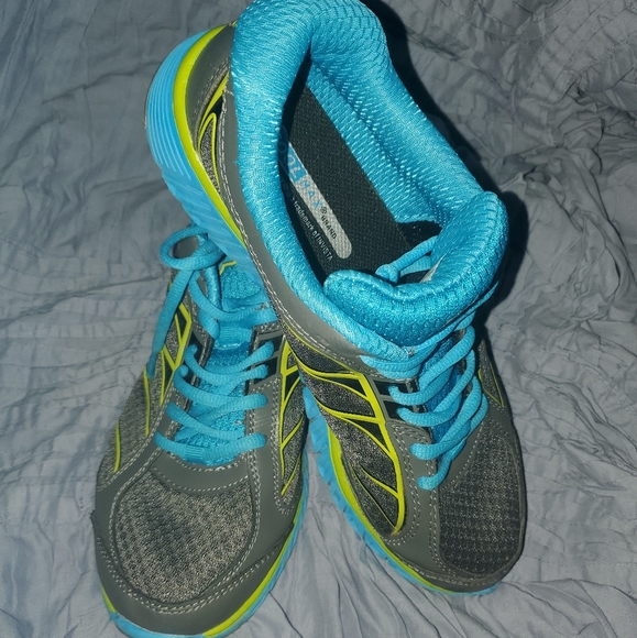 Fila Cool Max Memory Foam Running Athletic Shoes - Picture 3 of 10